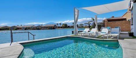 Exclusive Miami Vice Lakefront Villa