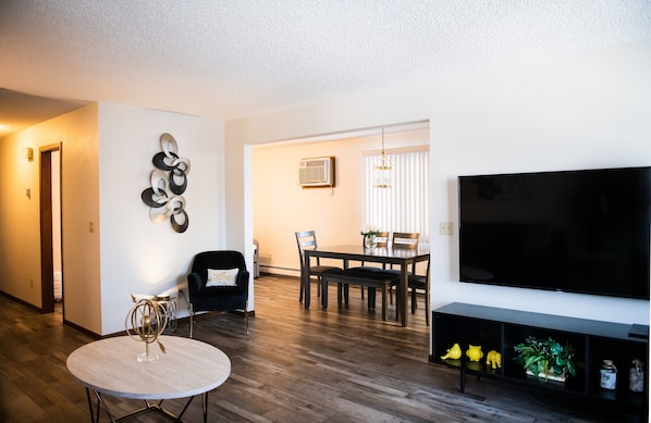 Welcome Home!  Spacious Condo that sleeps 6!  Open concept. Newly remodeled. 