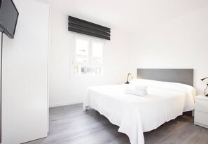 Rieres Apartment (4)