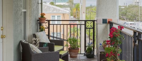 Enjoy Your Morning Coffee On This Balcony With Views Of Downtown St. Pete.