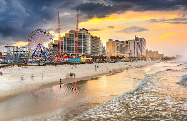 Strand