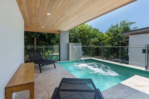 A private plunge pool invites you to take a refreshing dip after a day exploring the reefs.
