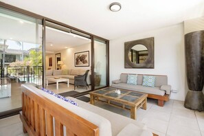 Retreat to your private, undercover patio for evening drinks or a morning cuppa.