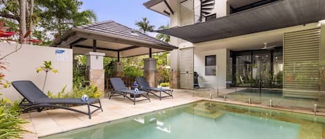 Your own slice of paradise awaits with a private plunge pool centred around sun loungers and a furnished patio with BBQ.