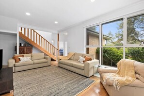 Spacious lounge