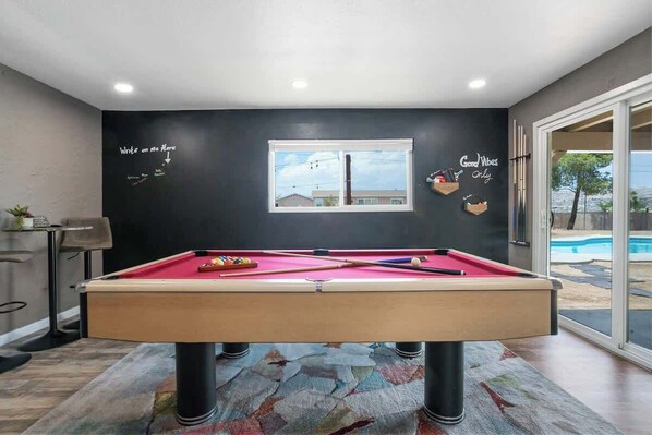 Spielezimmer