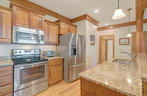 Kitchen--- Granite Counter-tops, Stainless Steel