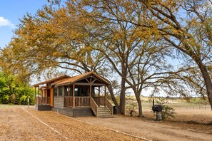 Cabin rentals near San Marcos in picturesque and peaceful environment.