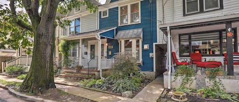 Lambertville Vacation Rental | 3BR | 1.5BA | Stairs to Access | 1,281 Sq Ft