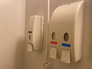 Équipements de salle de bain