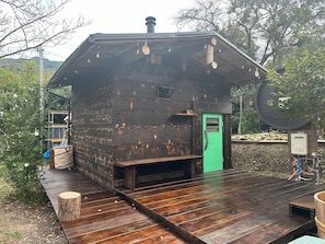 wood stove sauna