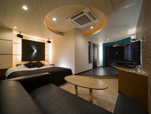 ・ [Luxuary Room (non-smoking) example] Please relax in a spacious room