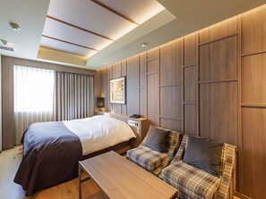 ・[King double room (with bathtub)] A space with a natural atmosphere. Please relax and relax.
