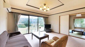 How about having a relaxing time with your family in the living room?