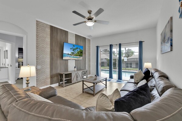 This villa has a total of 4 bedrooms.