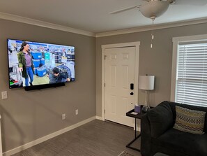 65 in Smart TV