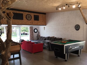 Spielezimmer