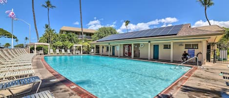 Kihei Vacation Rental | 1BR | 1BA | 650 Sq Ft | Steps Required to Access