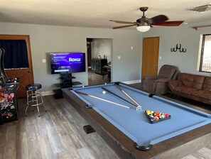 Spielezimmer