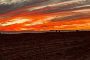 We love it when our guest are able to enjoy the local sunset at the beach!