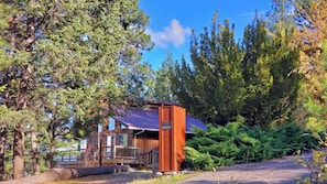 Welcome to Grand Bear Lodge!