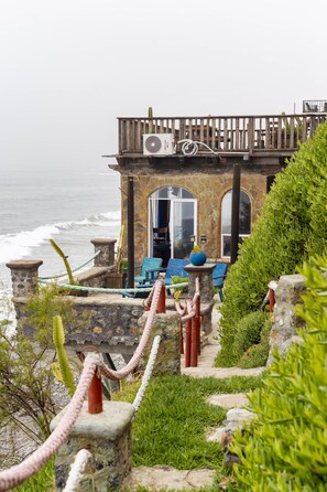 Terraces over the ocean