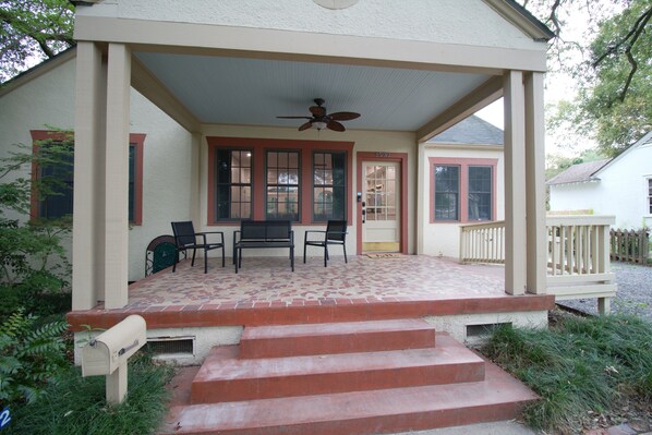 Front porch with chairs and table