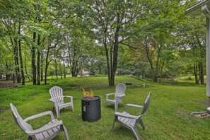 Gas Fire Pit | Single-Story Interior | 1 Ring Exterior Security Camera
