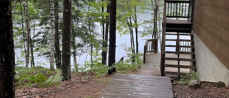 Cabin view to the lake!