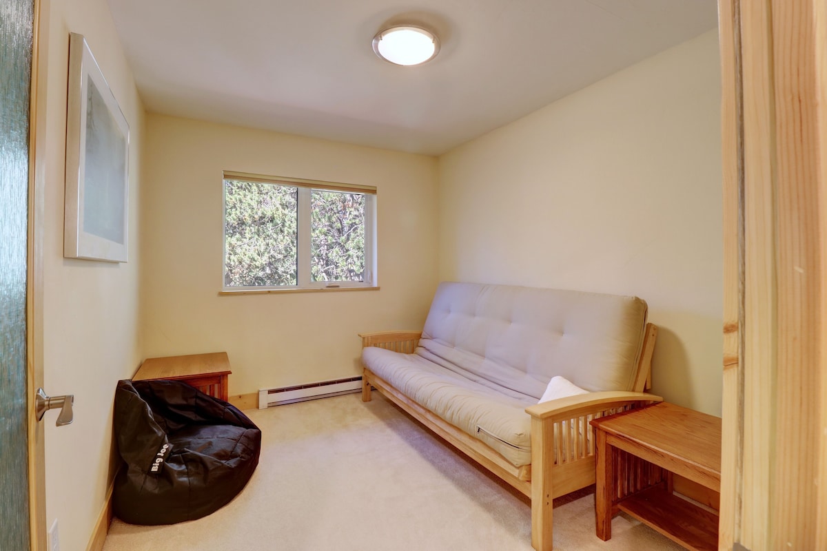Beautiful Frisco Townhome, Excellent Location, Newly Remodeled 7H