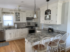 KITCHEN FROM DINING ROOM