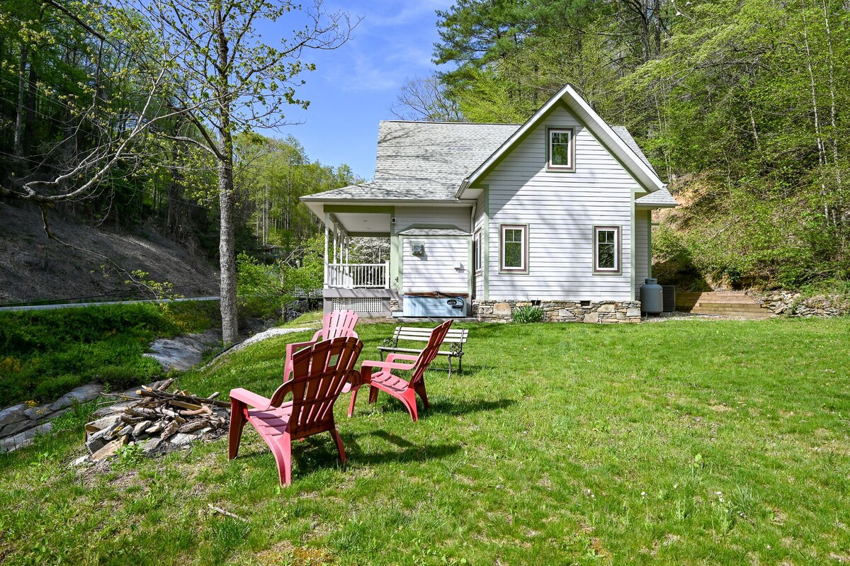 Listen to the rushing creek from the porch of Cascade Cottage!