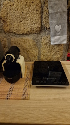 Kaffee und/oder Kaffeemaschine