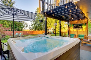 Private Hot Tub