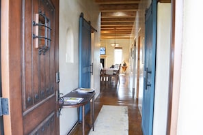 Entrance Hall to Sunset House