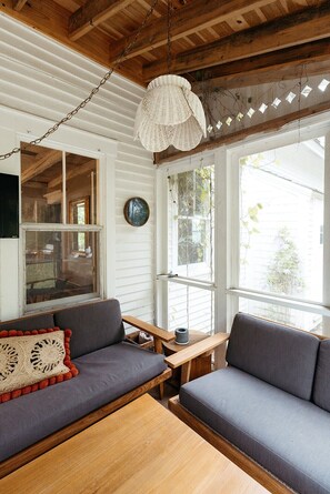 Or alternatively, the porch has a flat screen tv !(best of both worlds?)