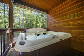 Bain à remous extérieur