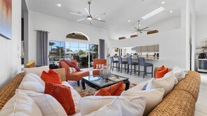 This villa has a total of 3 bedrooms.