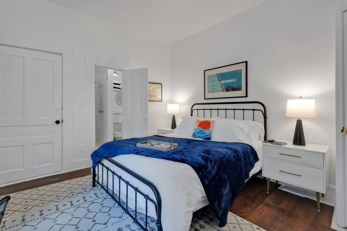 The Benjamin Bryan’s Courtyard Suite, The Benjamin Bryan’s Courtyard Suite