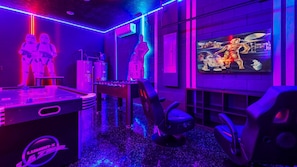 Spielezimmer