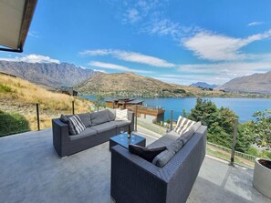 Large deck with stunning views!