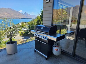 Large BBQ on the Upstairs Deck