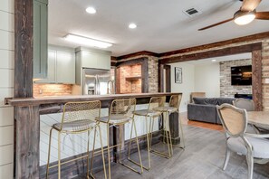 Kitchen Bar and Dining Room