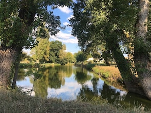 Enceinte de lâhĂ©bergement