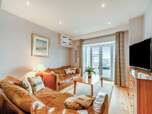 Sitting room | Point House, Milford Haven
