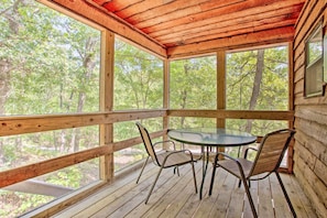 Screened-In Porch | Dining Area | Charcoal Grill