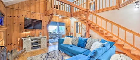 Bernice Vacation Rental | 1,893 Sq Ft | 2BR | Loft | 2.5BA | Stairs Required