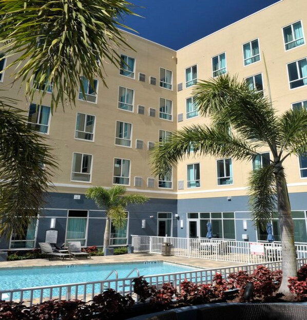 Take in gorgeous views while lounging around the on-site outdoor pool.