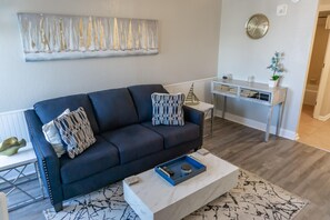 Modern &amp; Clean