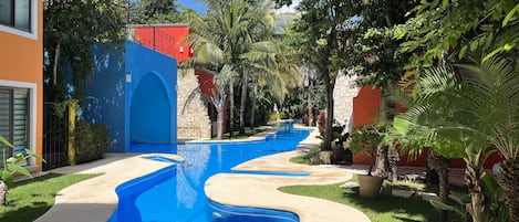 Amazing lazy river swimming pool.